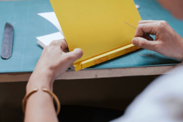 Die Kunst der Buchreparatur